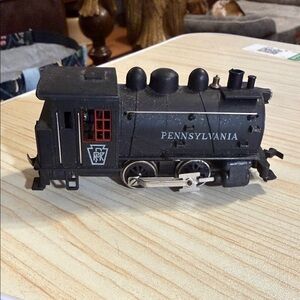 Life-Like 0-4-0 PENNSYLVANIA 98 steam locomotive